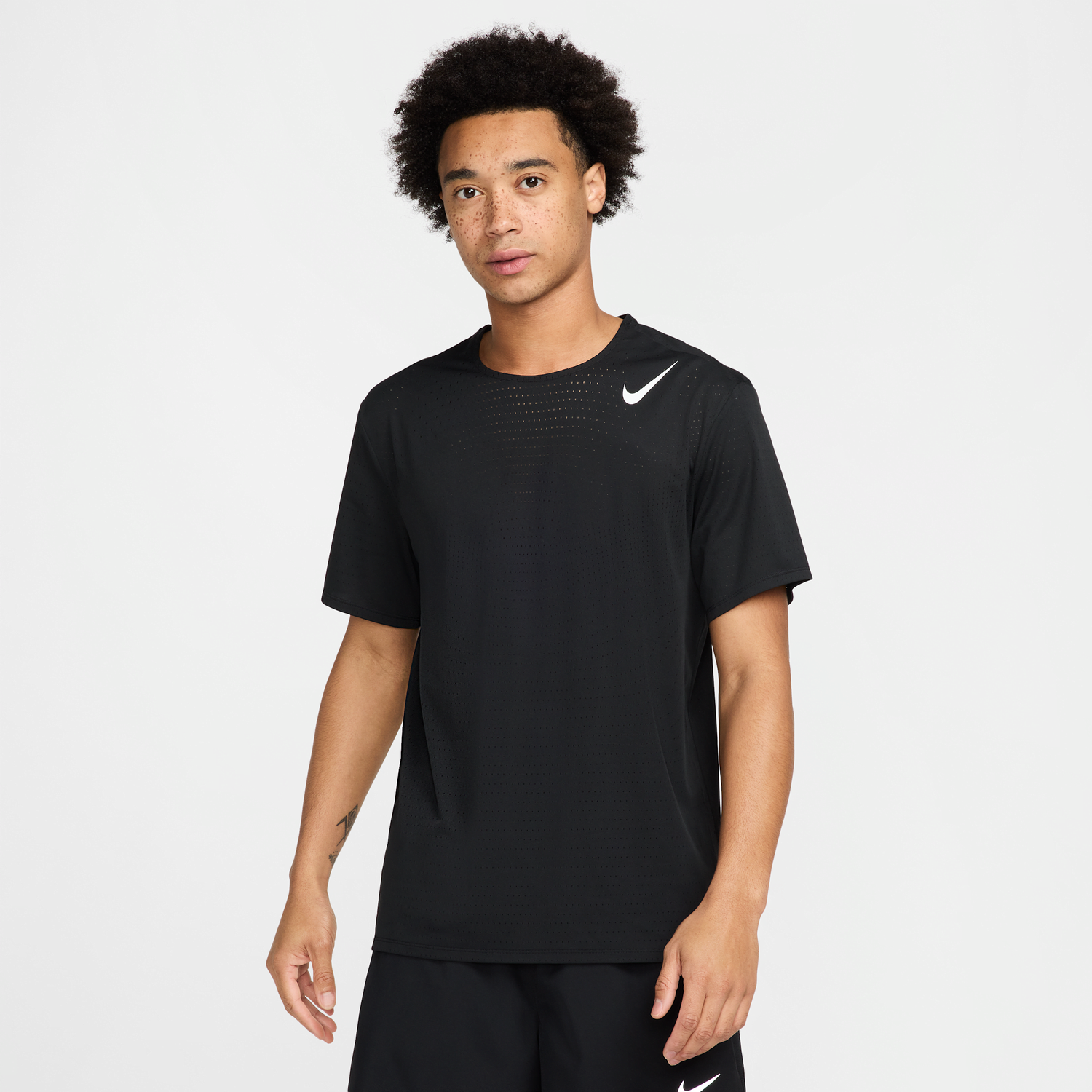 T-shirt Nike AeroSwift Dri-FIT ADV Running T-Shirt Svart | HJ3377-010, 0