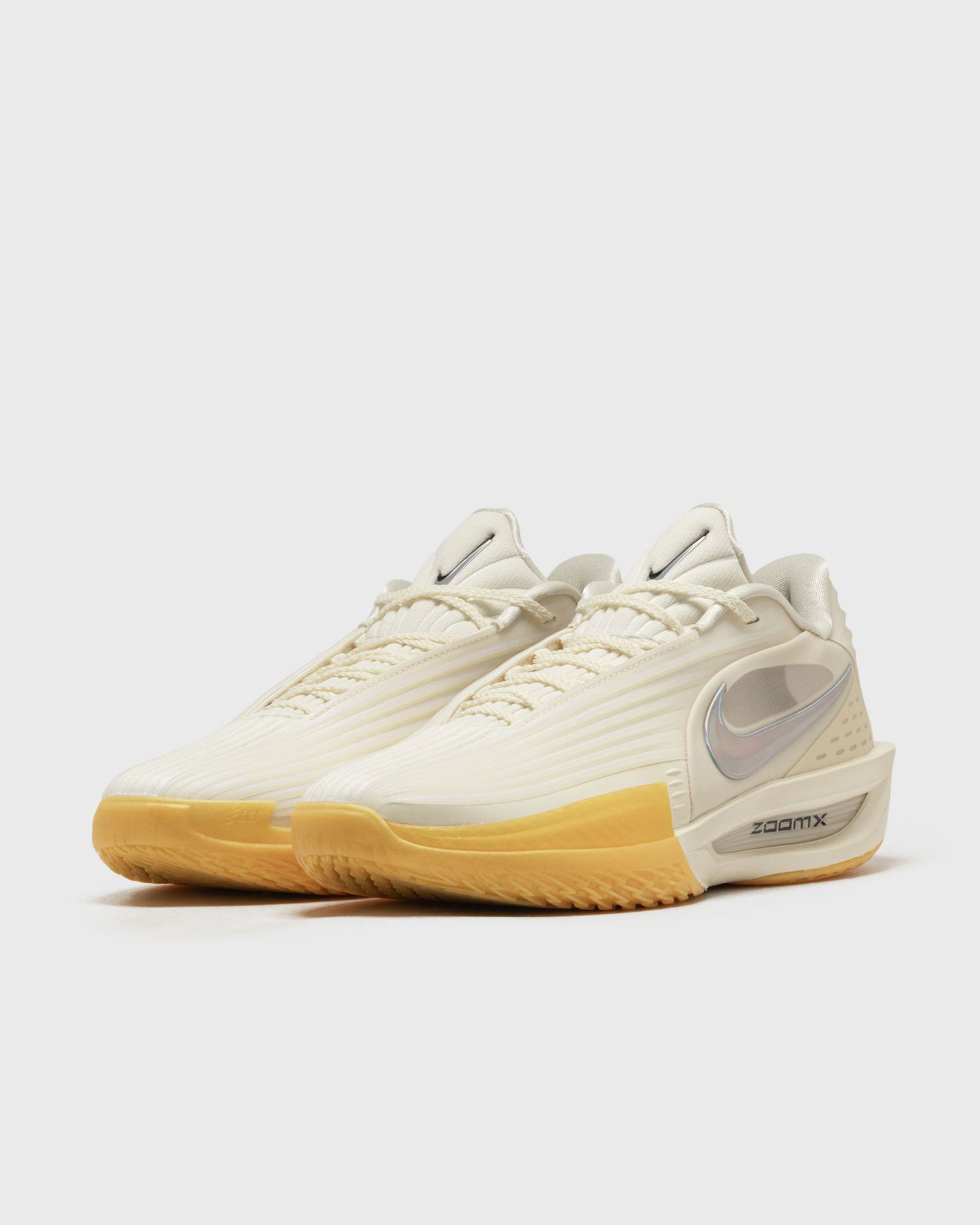 Sneakers och skor Nike G.T. CUT 3 TURBO Beige | II3704-100, 1
