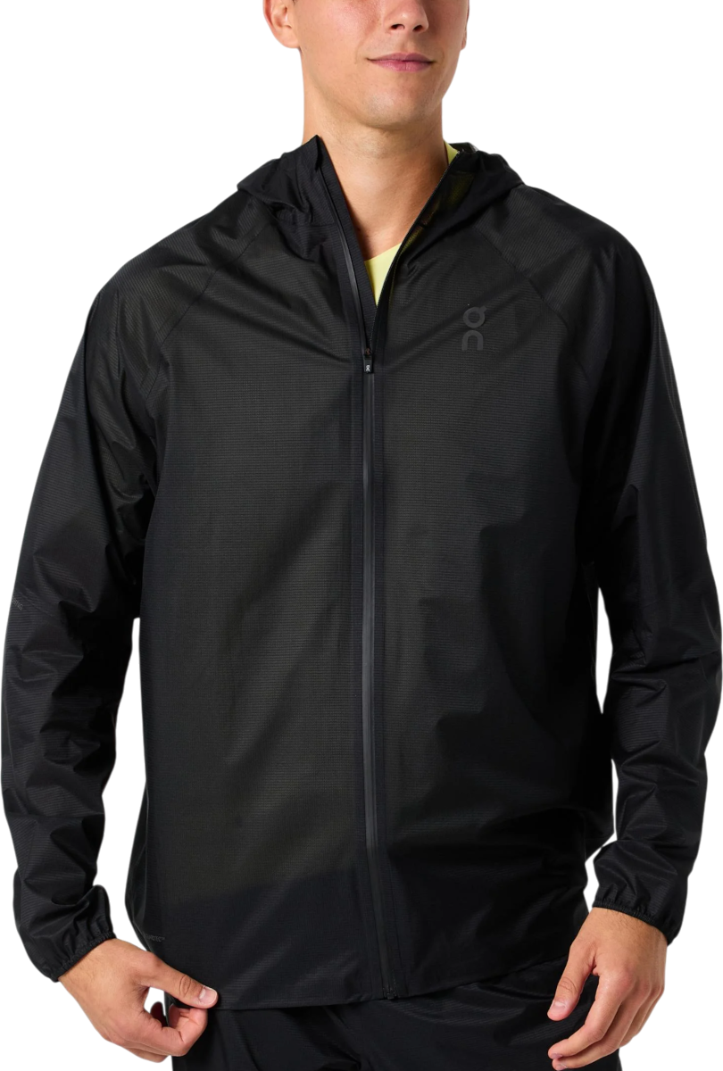 Jacka On Running Running Ultra Hooded Jacket Svart | 1mf30060553