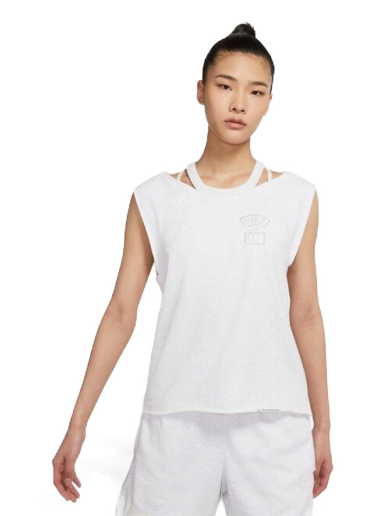 T-shirt Nike Standard Issue "Queen Of Courts" Basketball Top W Vit | CZ7221-051