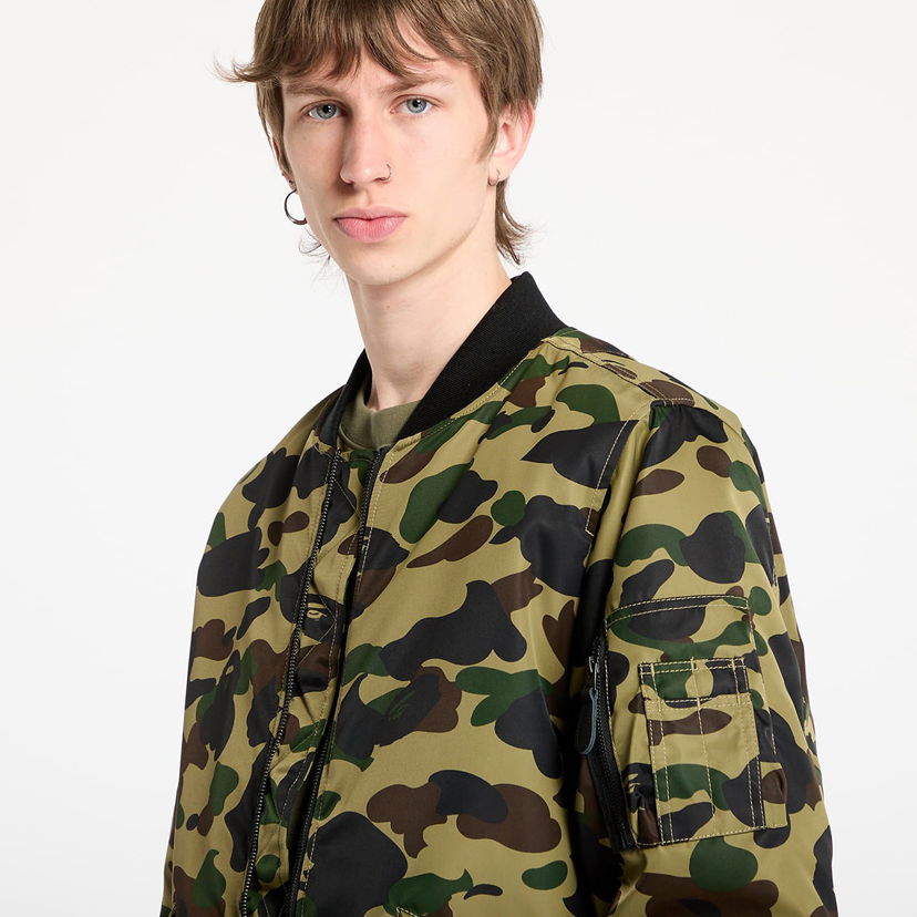 Bomberjacka BAPE A BATHING APE 1st Camo Shark MA-1 Jacket Grön | 001HJL301003MGRN