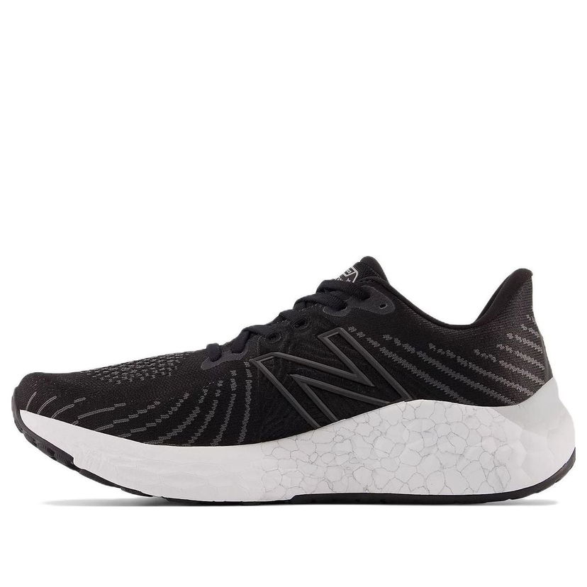 Sneakers och skor New Balance Fresh Foam X Vongo v5 Svart | MVNGOBS5