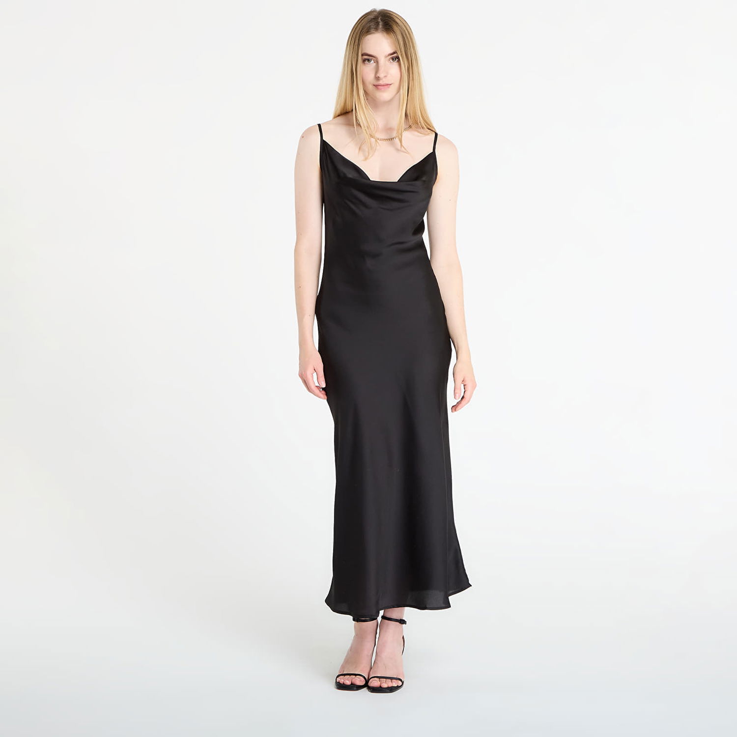 Klä GUESS GUESS Akilina Cowl Neck Slip Dress Svart | W5GK85WH9C2-JBLK, 0