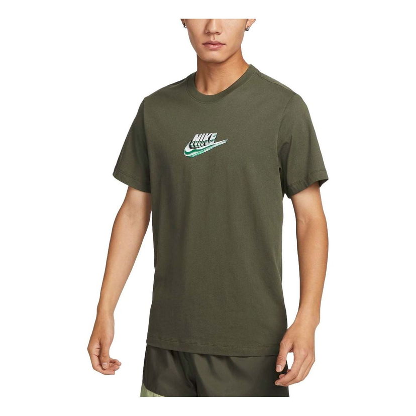 T-shirt Nike Sportswear Graphic T-Shirt Grön | FZ5398-325