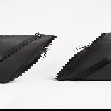 Axelväska Off-White Off-White Kids Arrow Soft Jitney Diaper Bag Svart | OBXE001C99FAB0011010, 1