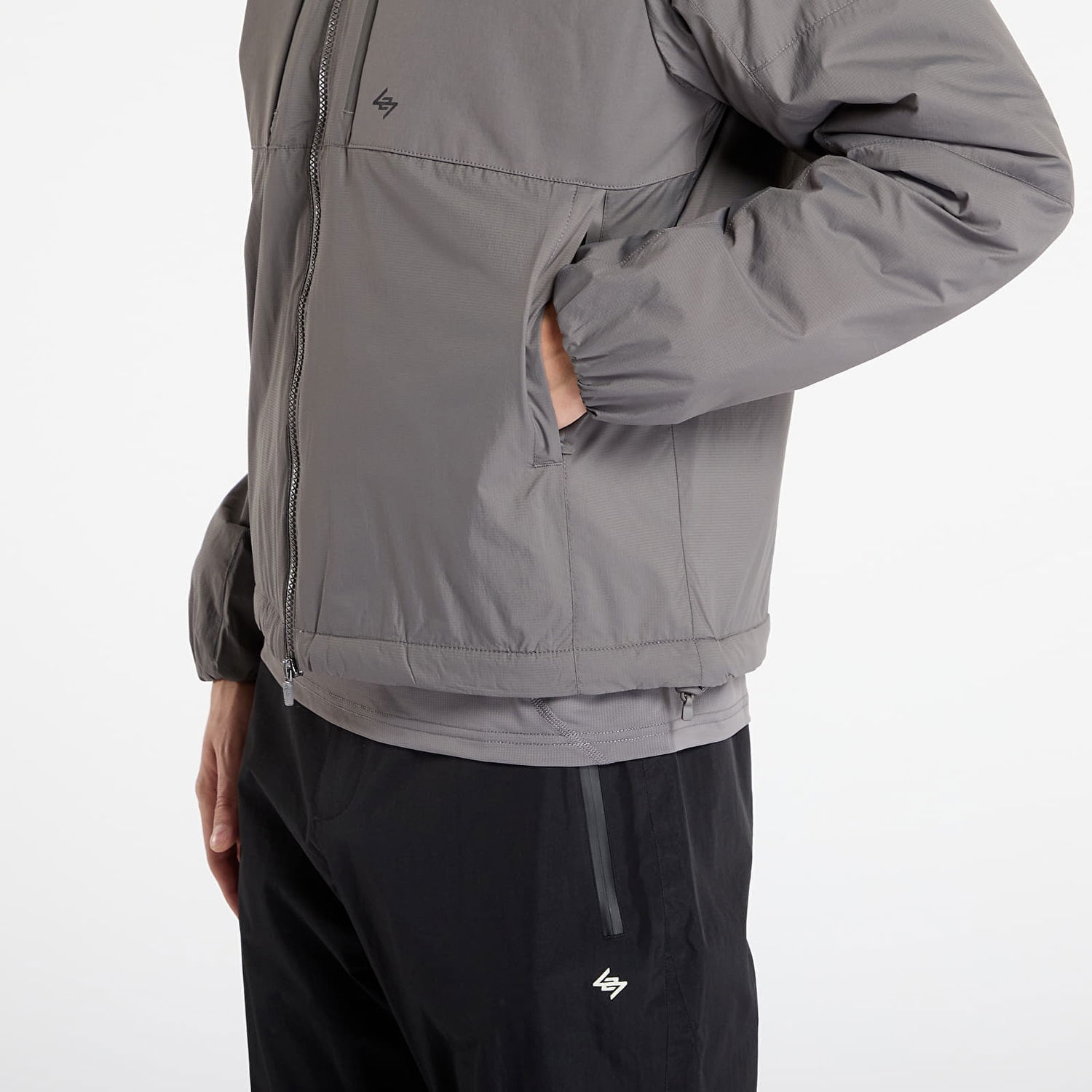 Jacka Represent Clo 247 Paneled Insulated Jacket Grå | 247M100058-44, 1