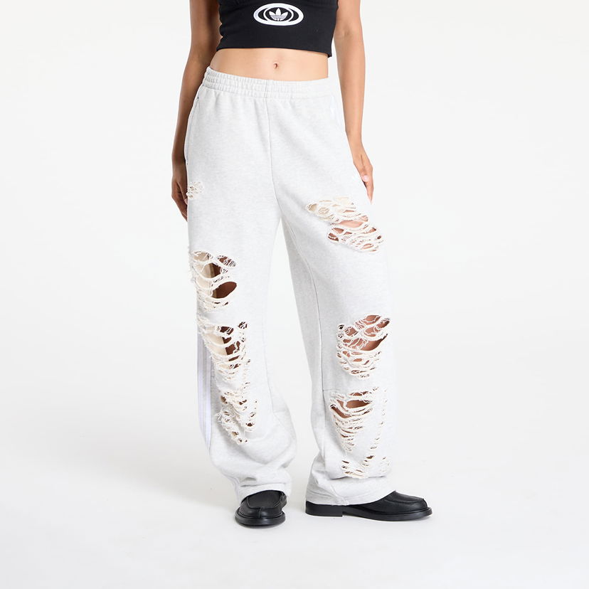 Träningsbyxor adidas Originals adidas Originals Distressed Joggers Grå | KC8822