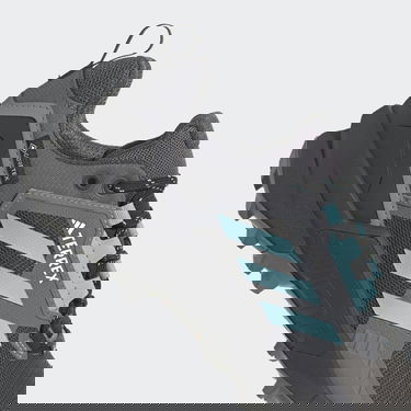 Sneakers och skor adidas Performance Terrex Swift R3 GORE-TEX Hiking Svart | HP8716, 3