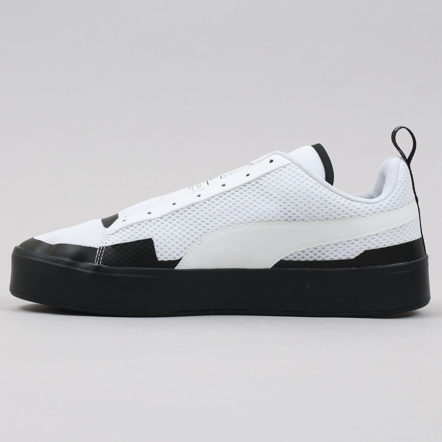 Sneakers och skor Puma Court Play SlipOn x UEG white - black Vit | 361637 02, 1
