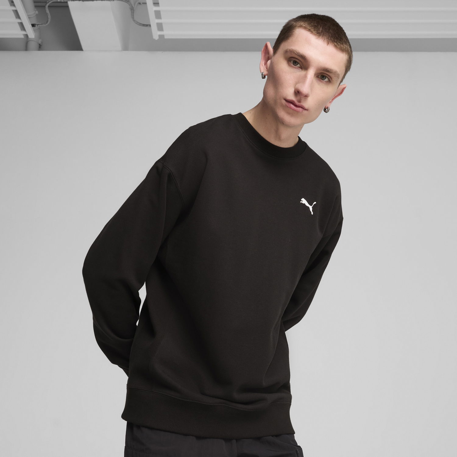 Sweater Puma WARDROBE ESS Relaxed Crewneck Sweatshirt Svart | 629650_01, 0