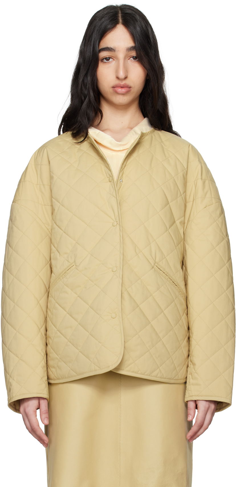 Pufferjacka TOTEME TOTEME Quilted Snap Button Jacket Beige | 242-WRO1116-FB0157