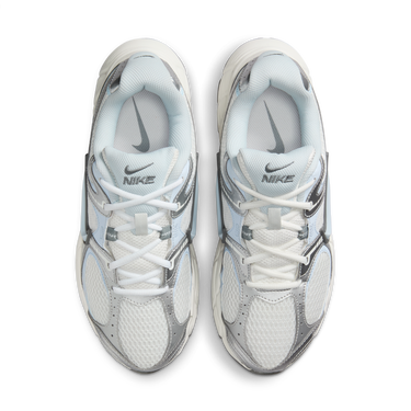 Sneakers och skor Nike V5 RNR W Vit | HQ7901-103, 2