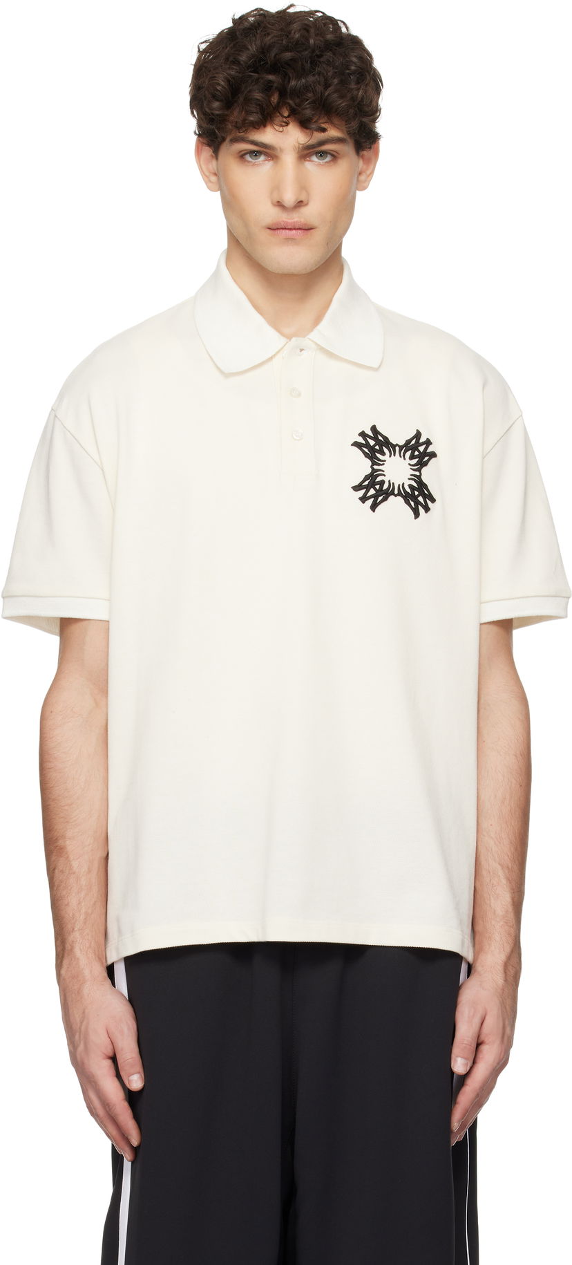Polotröja AMIRI AMIRI Embroidered MA Quad Polo Vit | AMJYPO1011