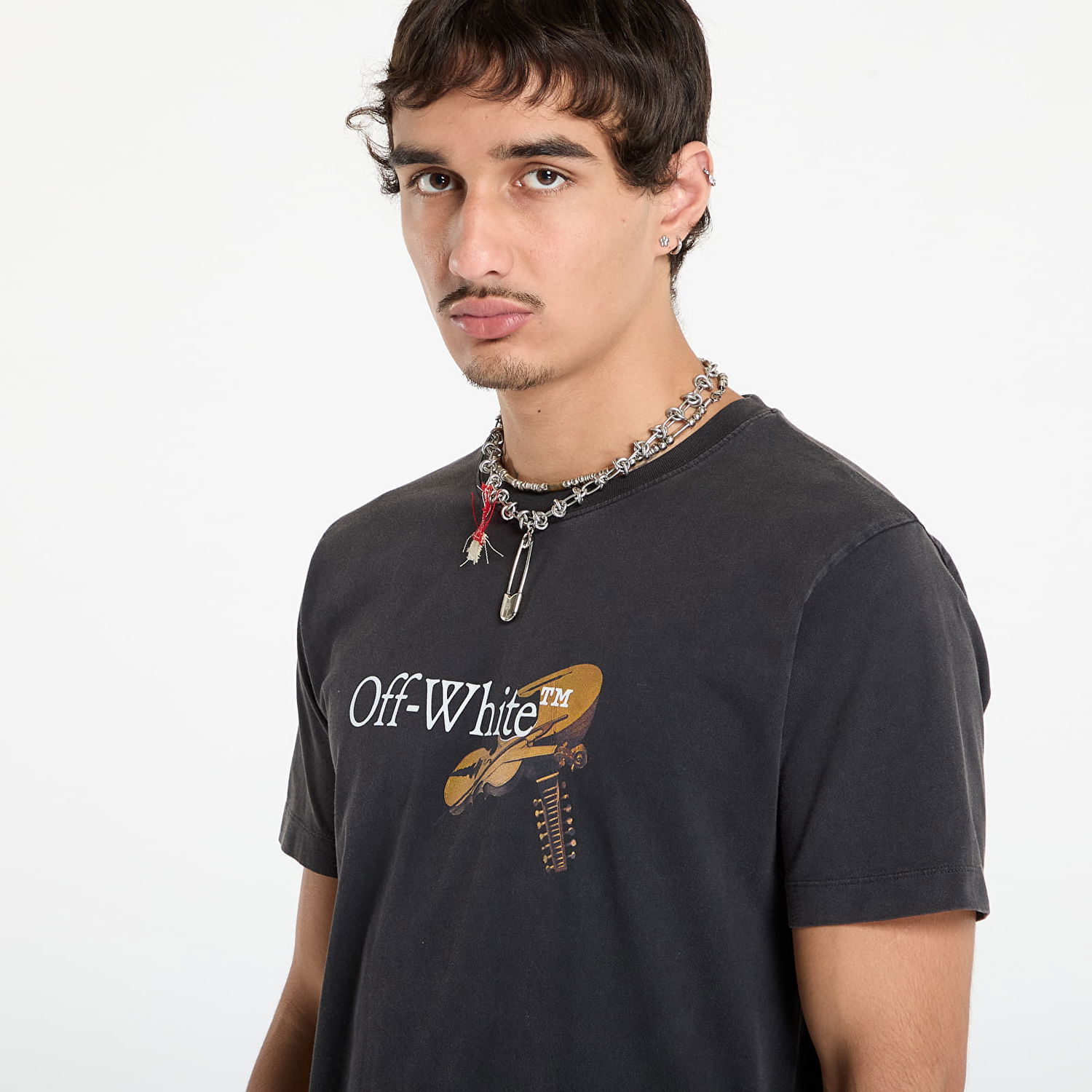 T-shirt Off-White Off-White Cupid Arrow Slim S/S Tee Svart | OMAA027F25JER00C1301, 1