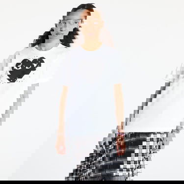 T-shirt Comme des Garçons Comme des Garçons PLAY Print Black x Studc T-Shirt Vit | AX-T804 WHITE, 0