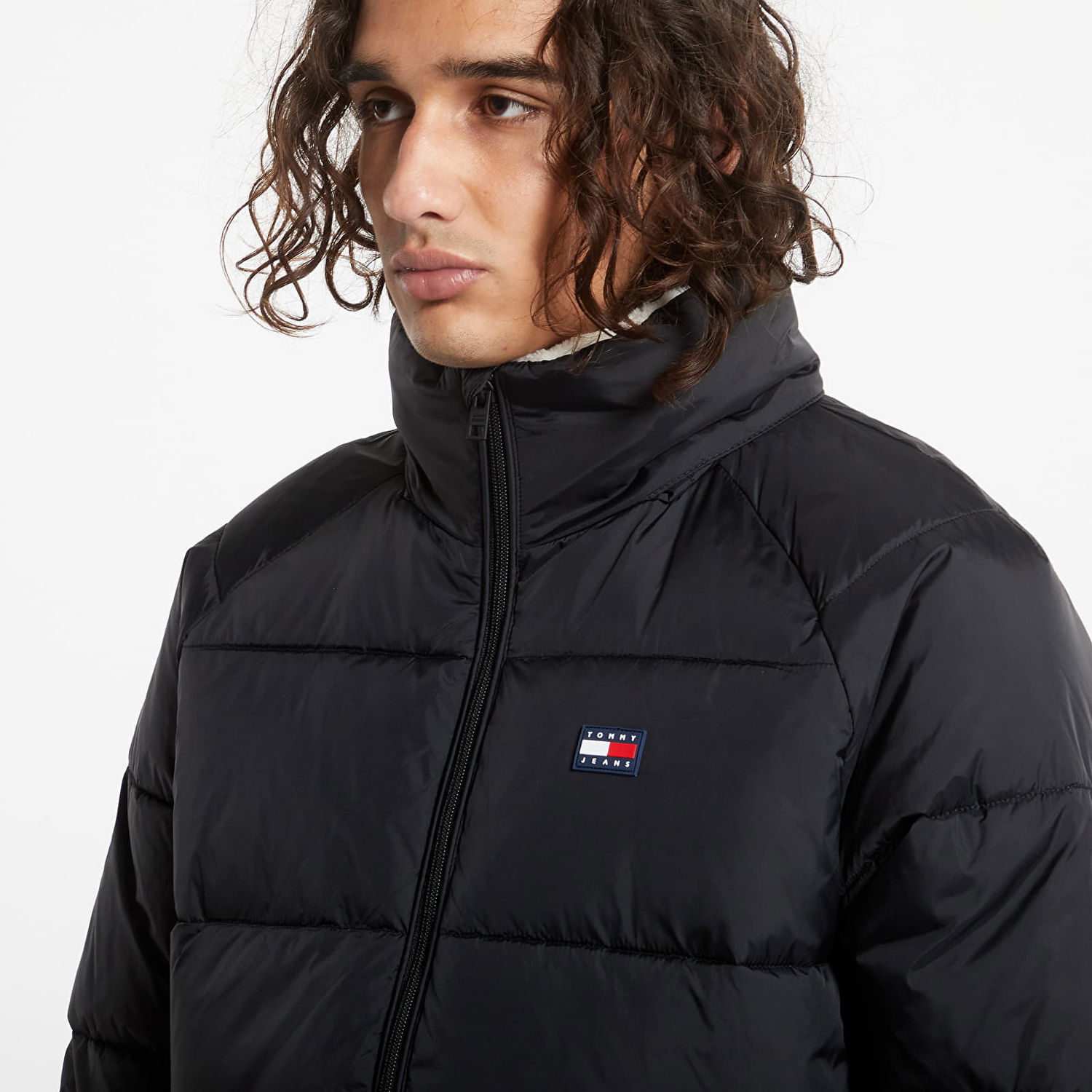 Pufferjacka Tommy Hilfiger Vail Puffer Ext Black Svart | DM0DM20003 BDS, 1