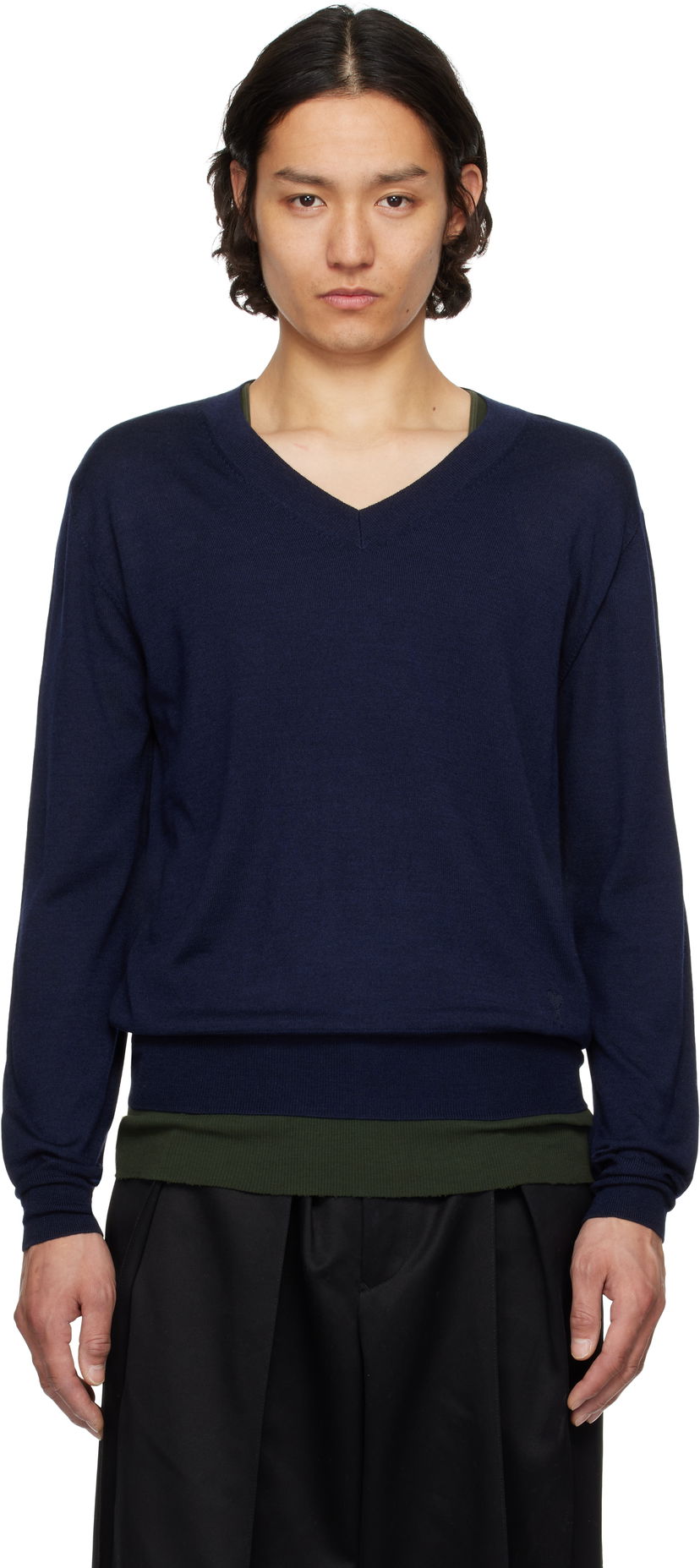 Sweater AMI AMI Paris V-Neck Wool Sweater Mörkblå | HKS266.KN0066