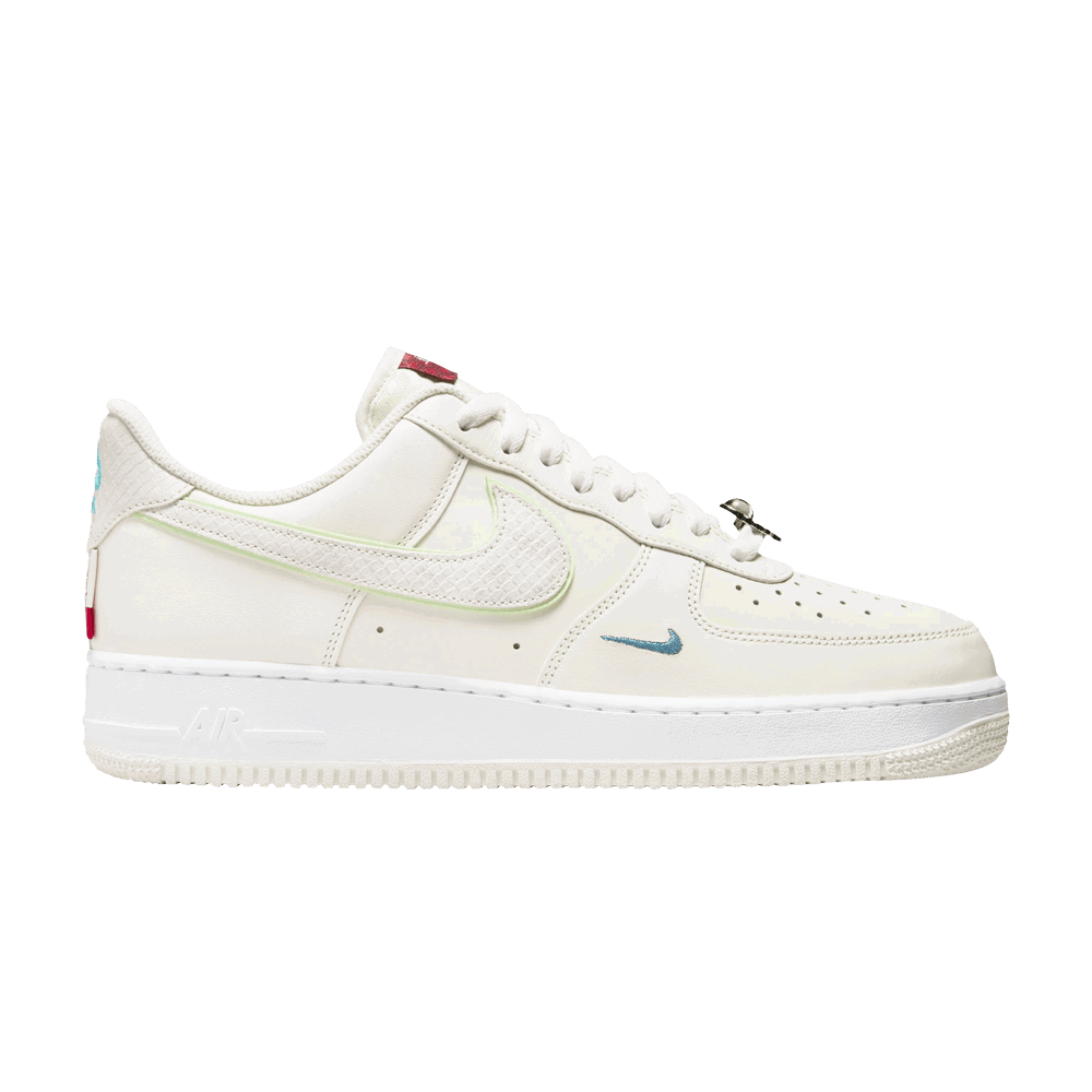 Sneakers och skor Nike Air Force 1 Low '07 Year of the Dragon (2024) Vit | FZ5052-131, 0