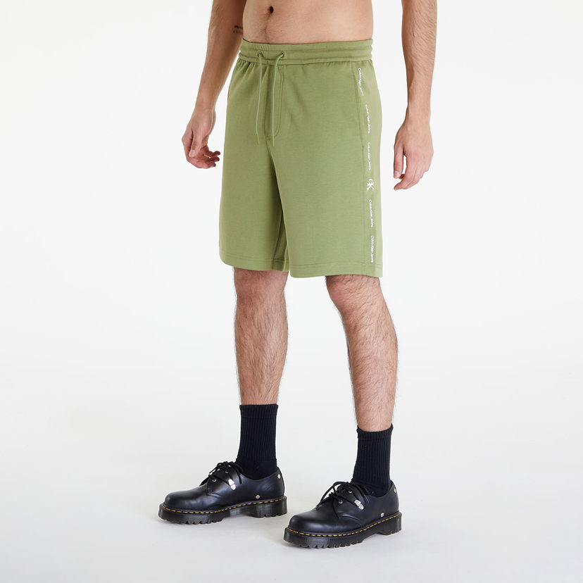 Shorts CALVIN KLEIN Logo Repeat Shorts Dark Juniper Grön | J30J325129 L9N