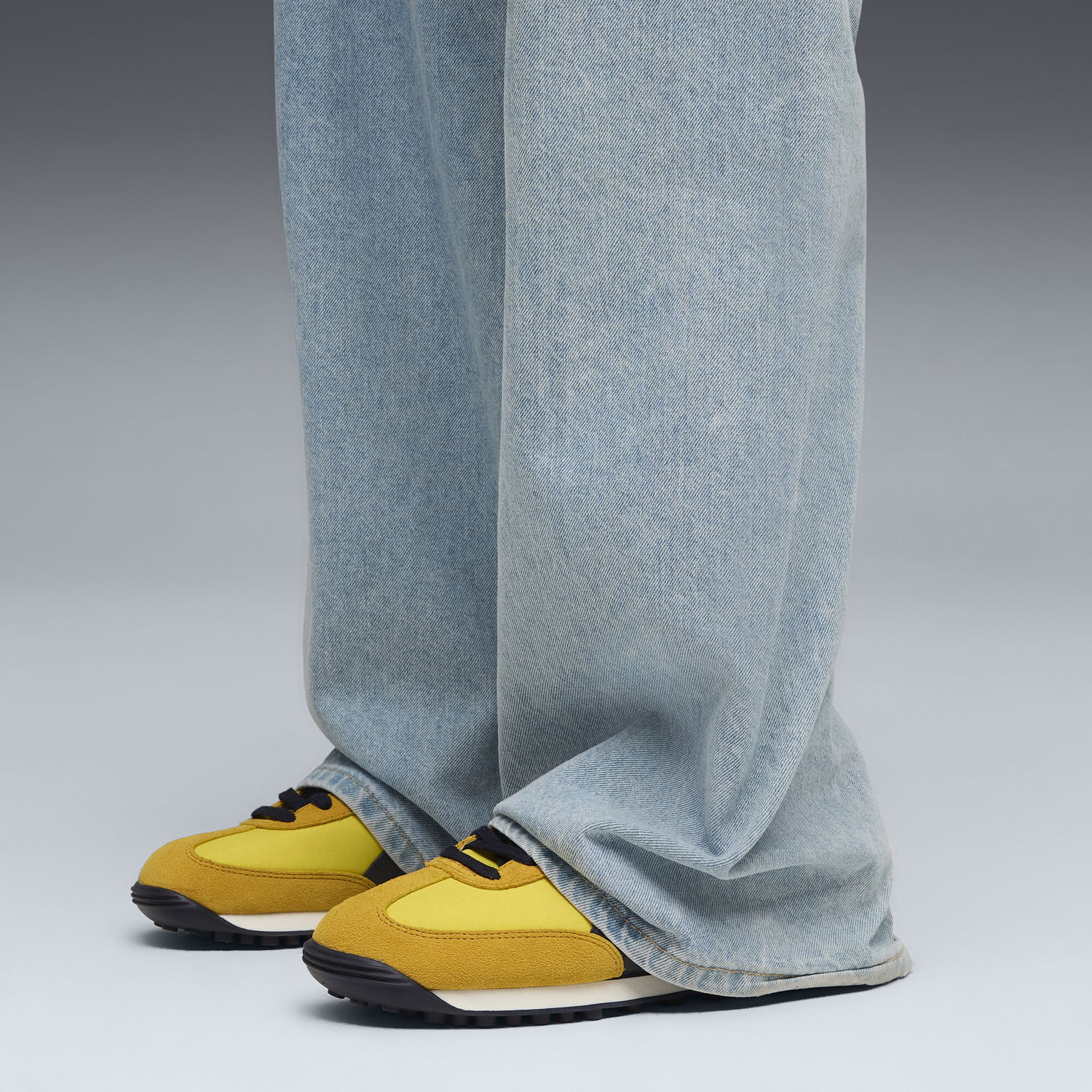Sneakers och skor Puma Easy Rider Thrive and Triumph Gul | 403289_01, 1