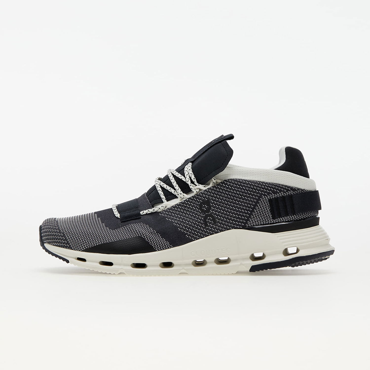 Sneakers och skor On Running M Cloudnova Svart | 26.99265, 0