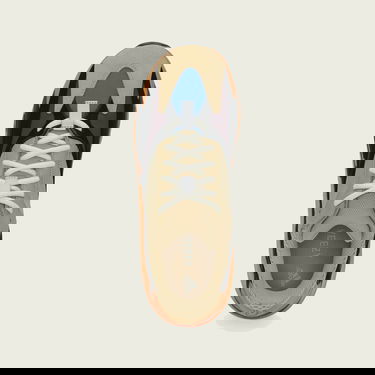 Sneakers och skor adidas Yeezy Yeezy Boost 700 "Enflame Amber" Beige | GW0297, 5