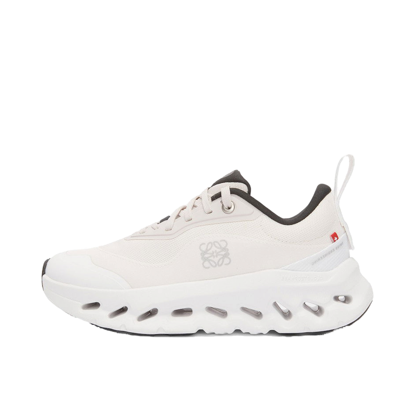 Sneakers och skor On Running LOEWE x Cloudtilt 2 Sand White W Vit | 3WE10872979