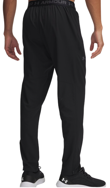 Byxor Under Armour Vanish Woven Tapered Pants Svart | 1390055-001, 1