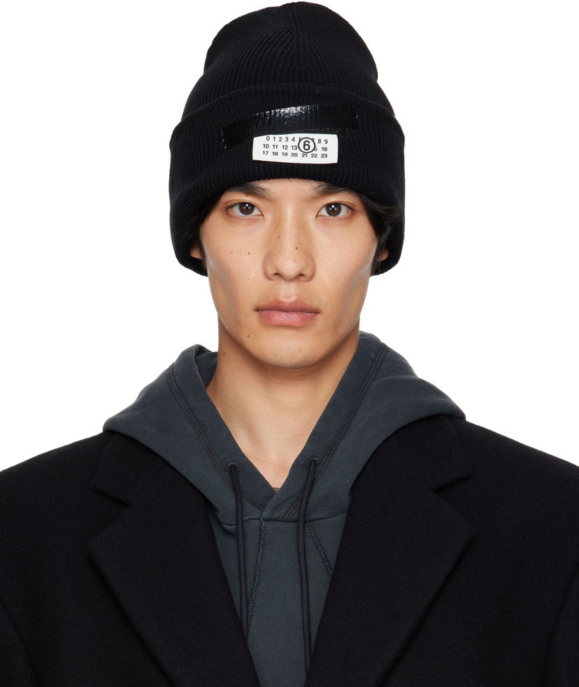 Mössa Maison Margiela MM6 Maison Margiela Wool Beanie with Taped Label Svart | SH2TB0003 M13168