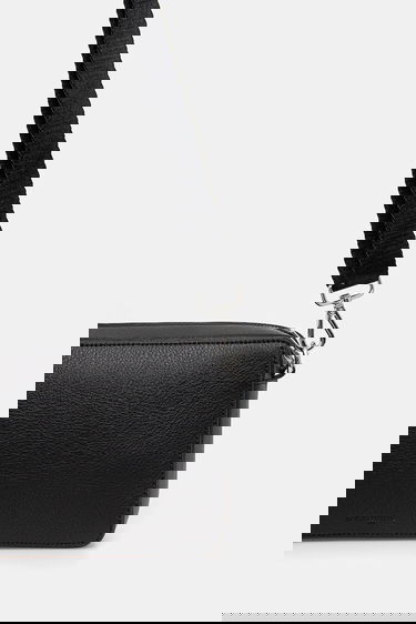 Handväska MAISON KITSUNÉ Profile Fox Crossbody Svart | PM05106LC0045, 2