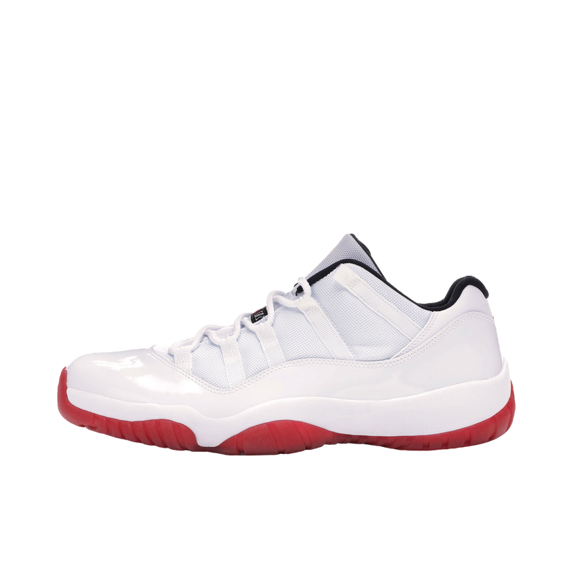 Sneakers och skor Jordan Jordan 11 Retro Low "White Red" (2012) Vit | 528895-101