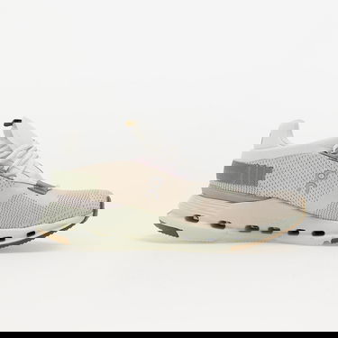 Sneakers och skor On Running Cloudnova W Vit | 26.97885, 2