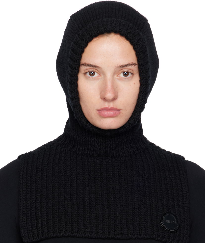 Hatt Moncler Wool Balaclava from Moncler Genius x EE72 Collection Svart | K24033G00001M6727