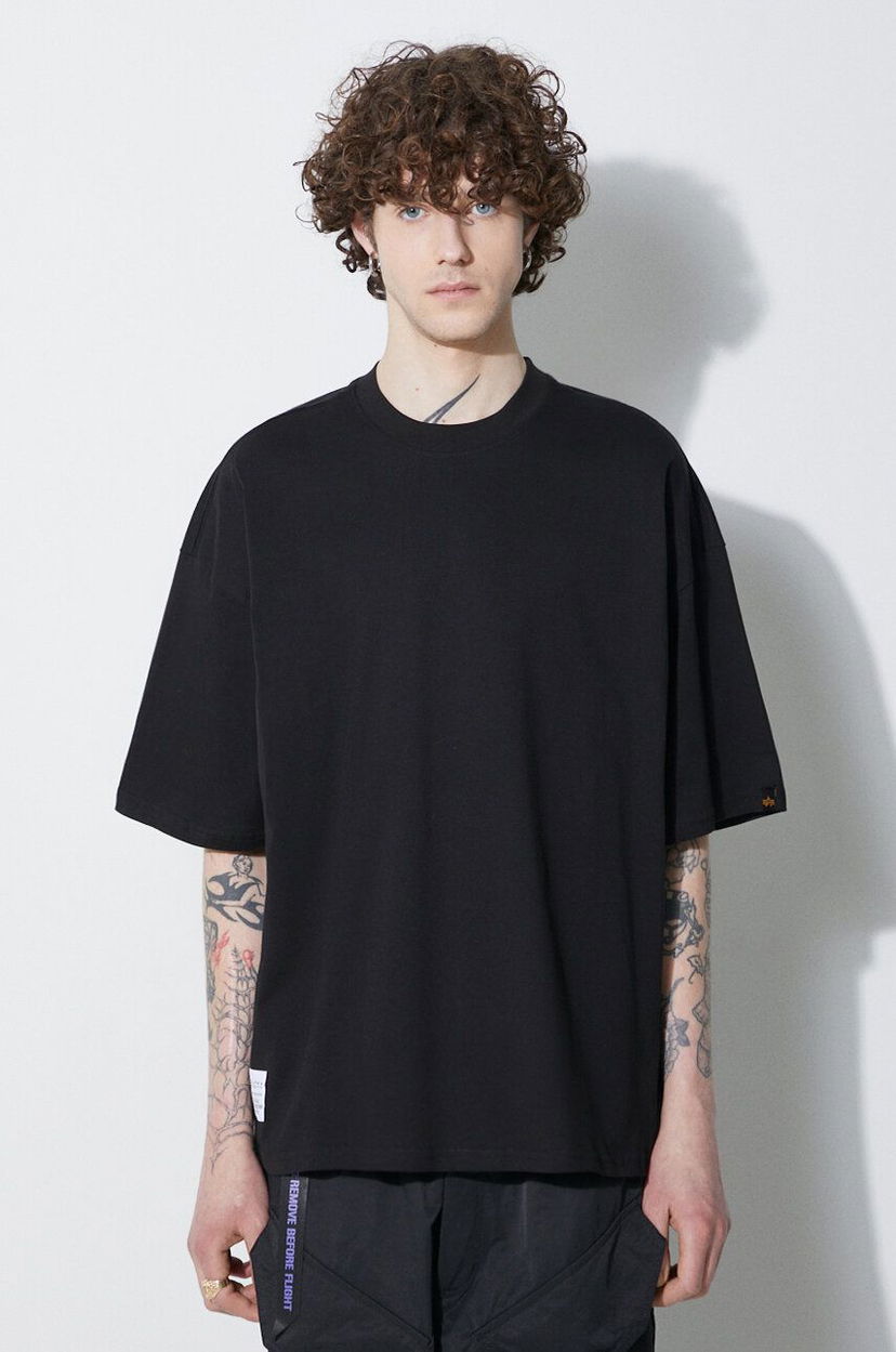 T-shirt Alpha Industries Logo BP T-Shirt Svart | 146507