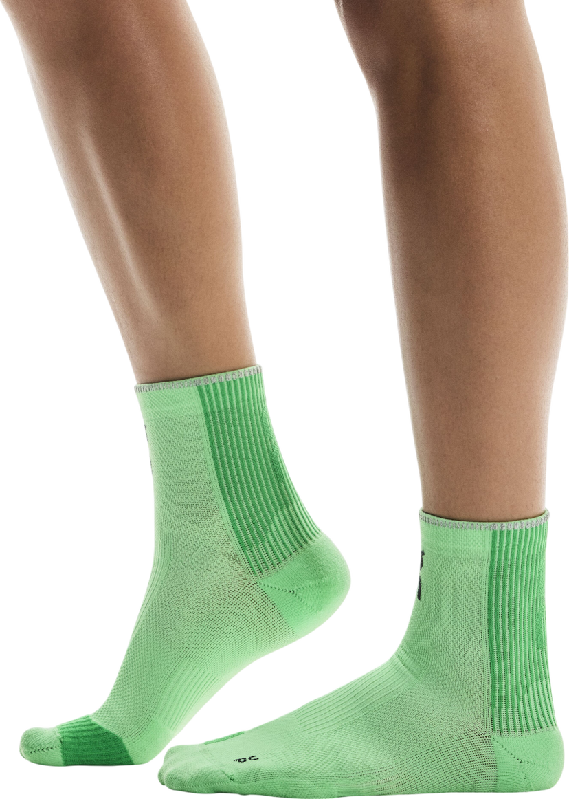 Strumpor On Running On Running Performance Mid Running Socks Grön | 2uf10053893
