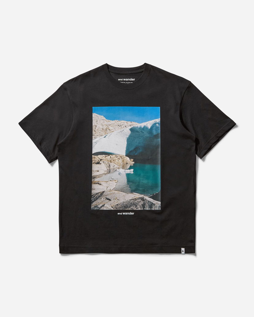T-shirt and wander Glacier Printed T-Shirt Svart | 5745184113 010