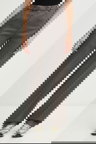 Byxor Maison Margiela Wool Pleated High Waist Wide-Leg Trousers Brun | S62KB0247.M35636.001F, 0