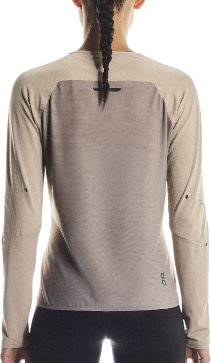 T-shirt On Running Performance Long-Sleeve T-Shirt Beige | 1we10323153, 1