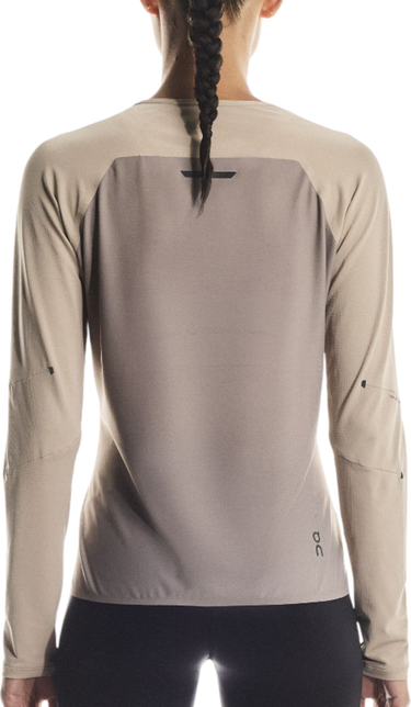 T-shirt On Running Performance Long-Sleeve T-Shirt Beige | 1we10323153, 1