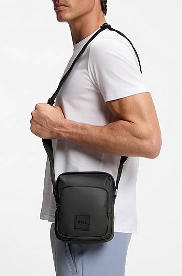 Axelväska BOSS Coated Fabric Reporter Bag with Logo Patch Svart | 50548183, 1