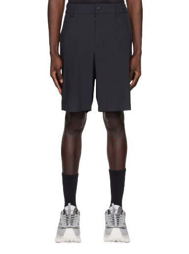 Shorts Moncler Grenoble Day-Namic Shorts Svart | I10972B00001539DG