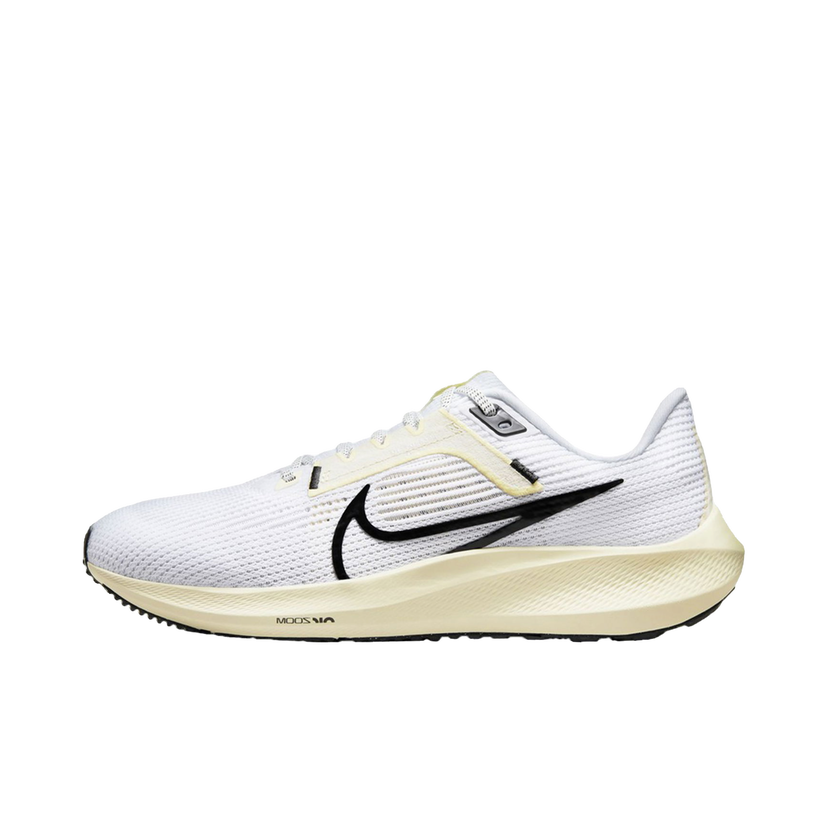 Löpning Nike Pegasus 40 "Coconut Milk Black" W Vit | DV3854-100
