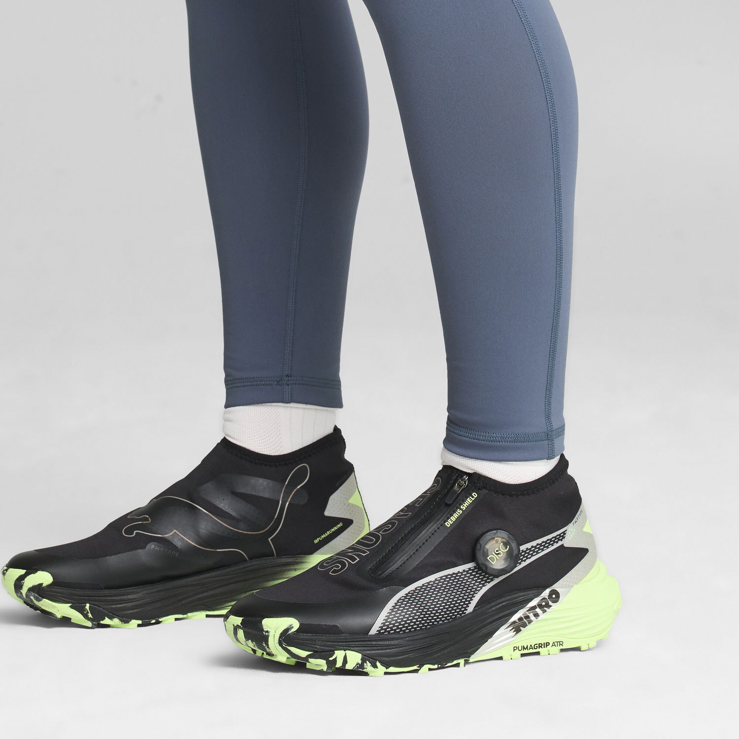 Sneakers och skor Puma Voyage NITRO™ 3 Disc Grön | 309794_01, 1