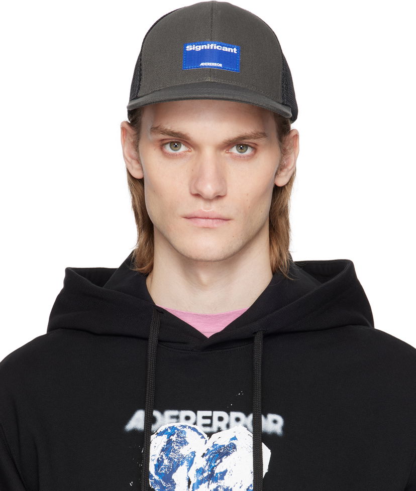 Keps ADER ERROR Ader Error 'Significant' Tag Trucker Cap Grå | BM41FYHW0204CC