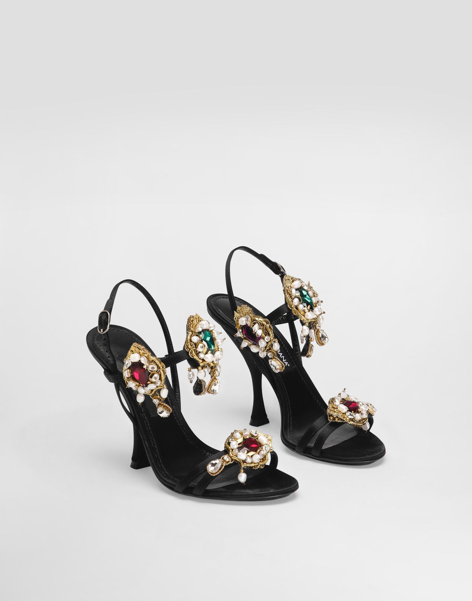Tillbehör Dolce & Gabbana Dolce & Gabbana Embroidered Satin Sandals Svart | CR1934AX85280999, 1