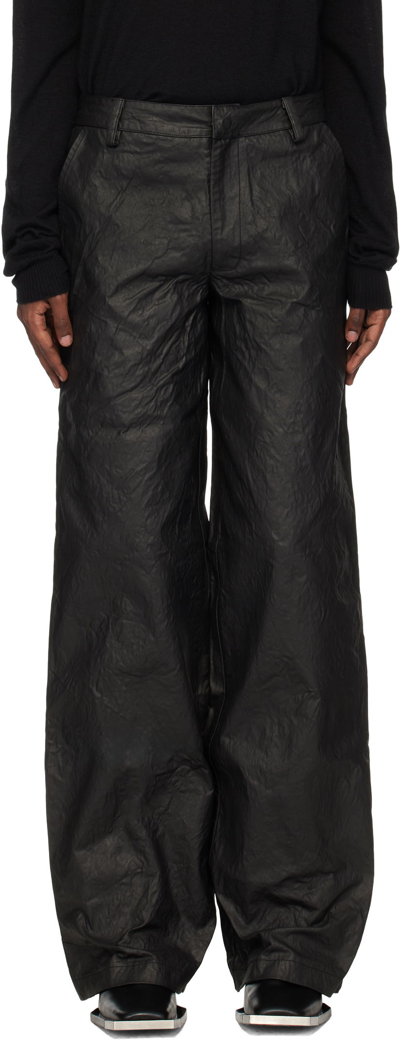 Byxor HELIOT EMIL Armada Crinkled Wide Leg Trousers Svart | AW24_M_10_178_BLK01