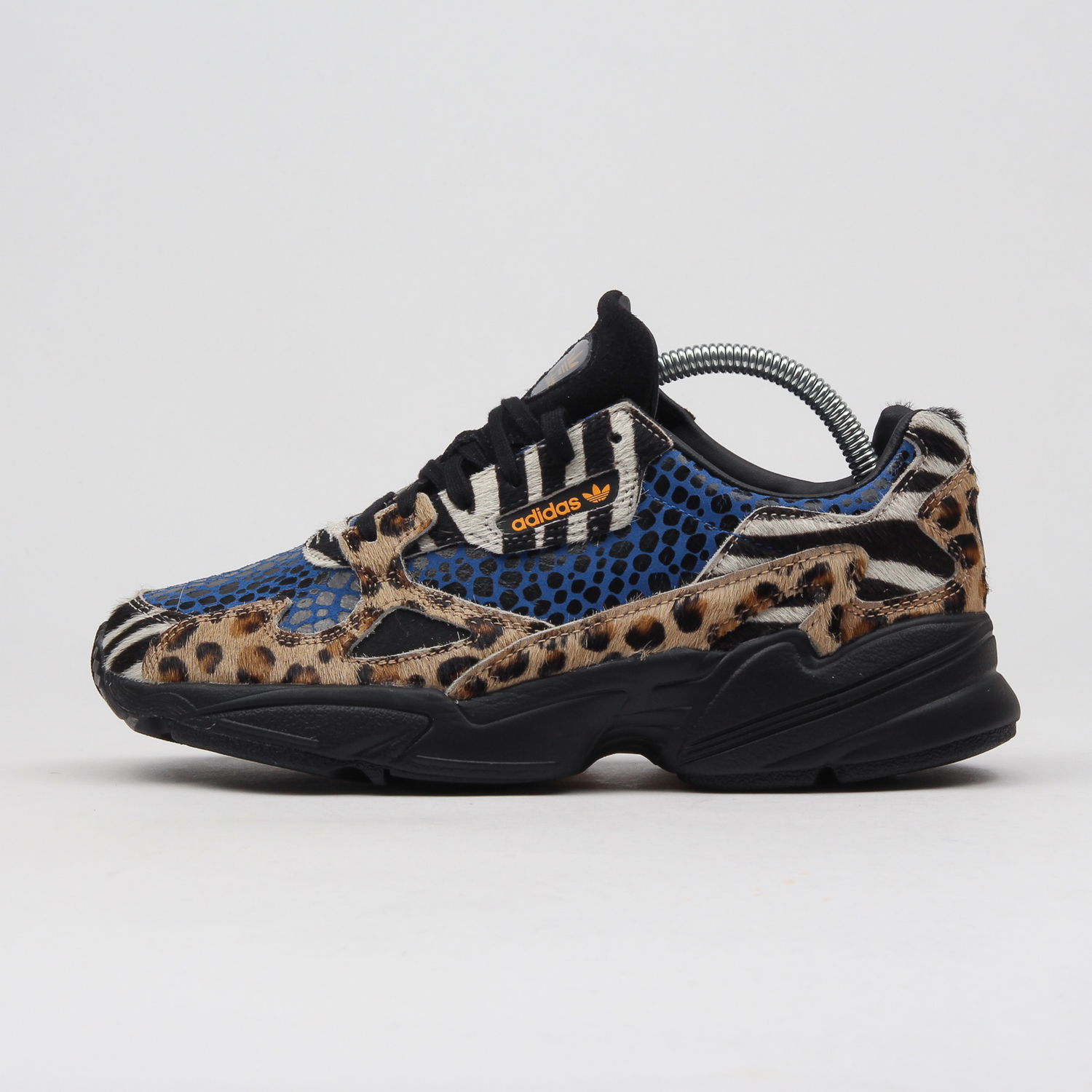 Sneakers och skor adidas Originals Falcon W Flerfärgad | F37016, 1