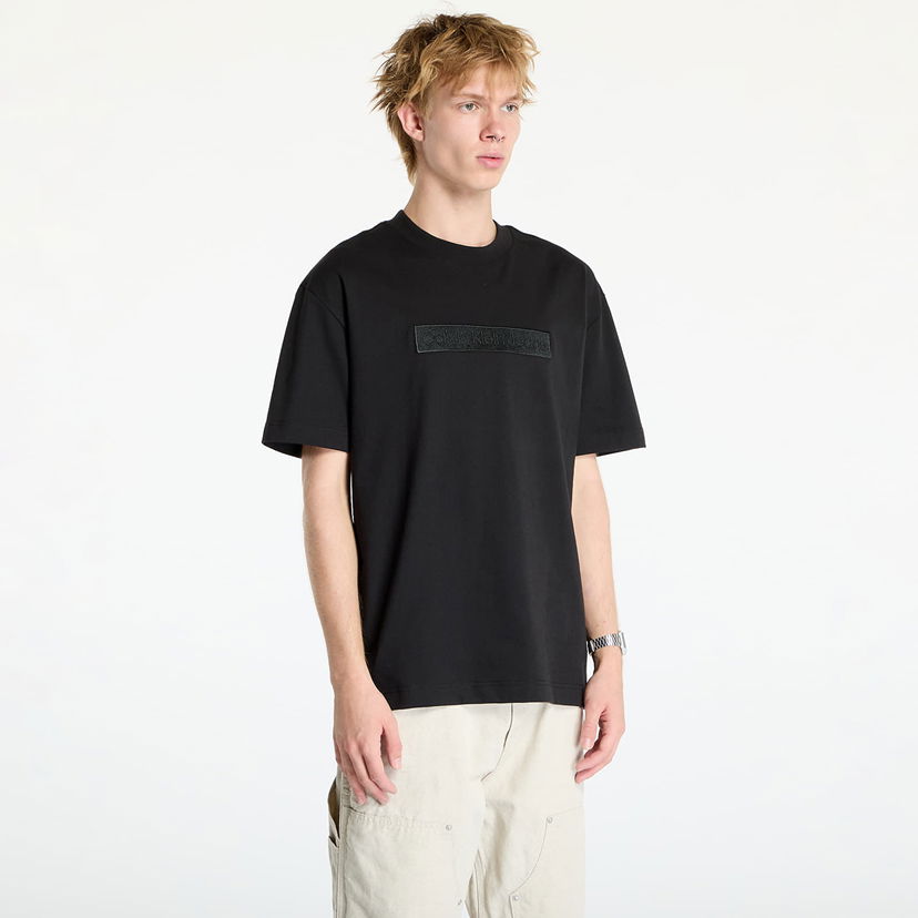 T-shirt CALVIN KLEIN Embroidered Box Tee Black Svart | J30J326205 BEH
