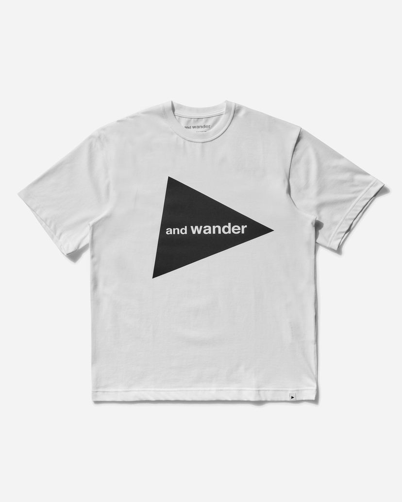 T-shirt and wander Big Logo T-Shirt Vit | 5745184095 030