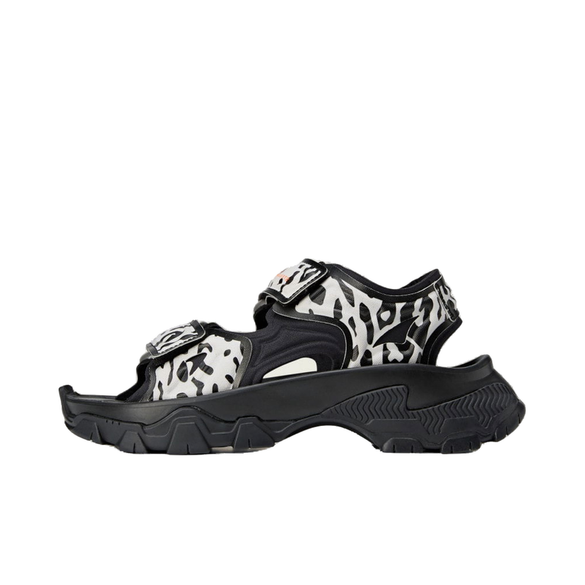 Sneakers och skor adidas Performance Stella McCartney Hika Outdoor Svart | IF1797